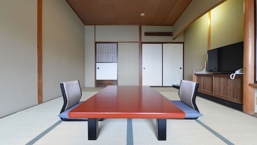 Hotel Suiyotei 42/54