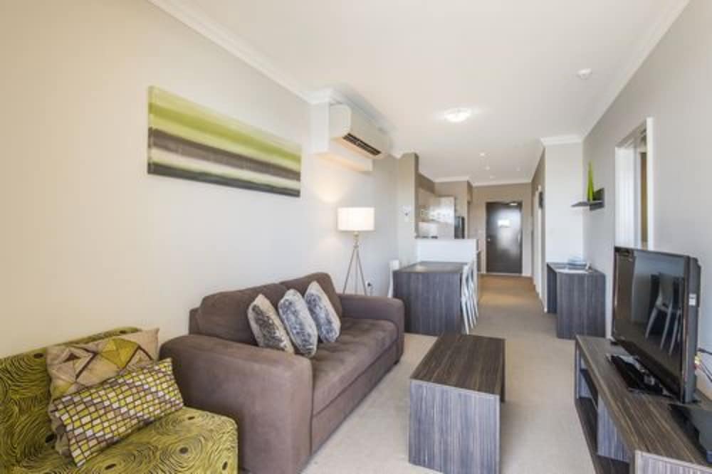 Dolphin Quay Apartments 42/71