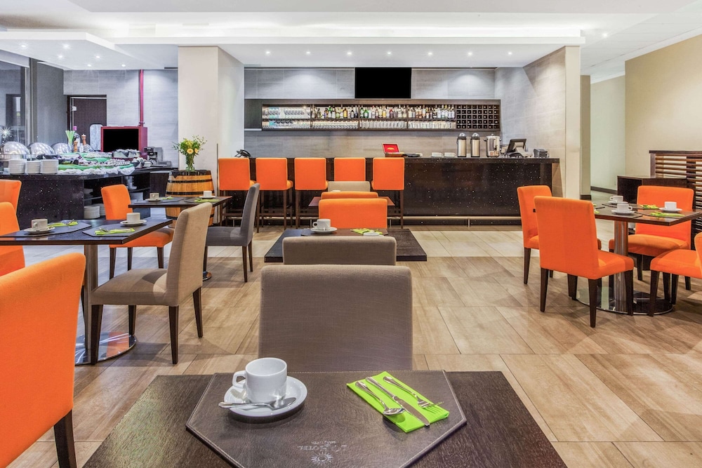 Wyndham Santiago Aeropuerto 52/79