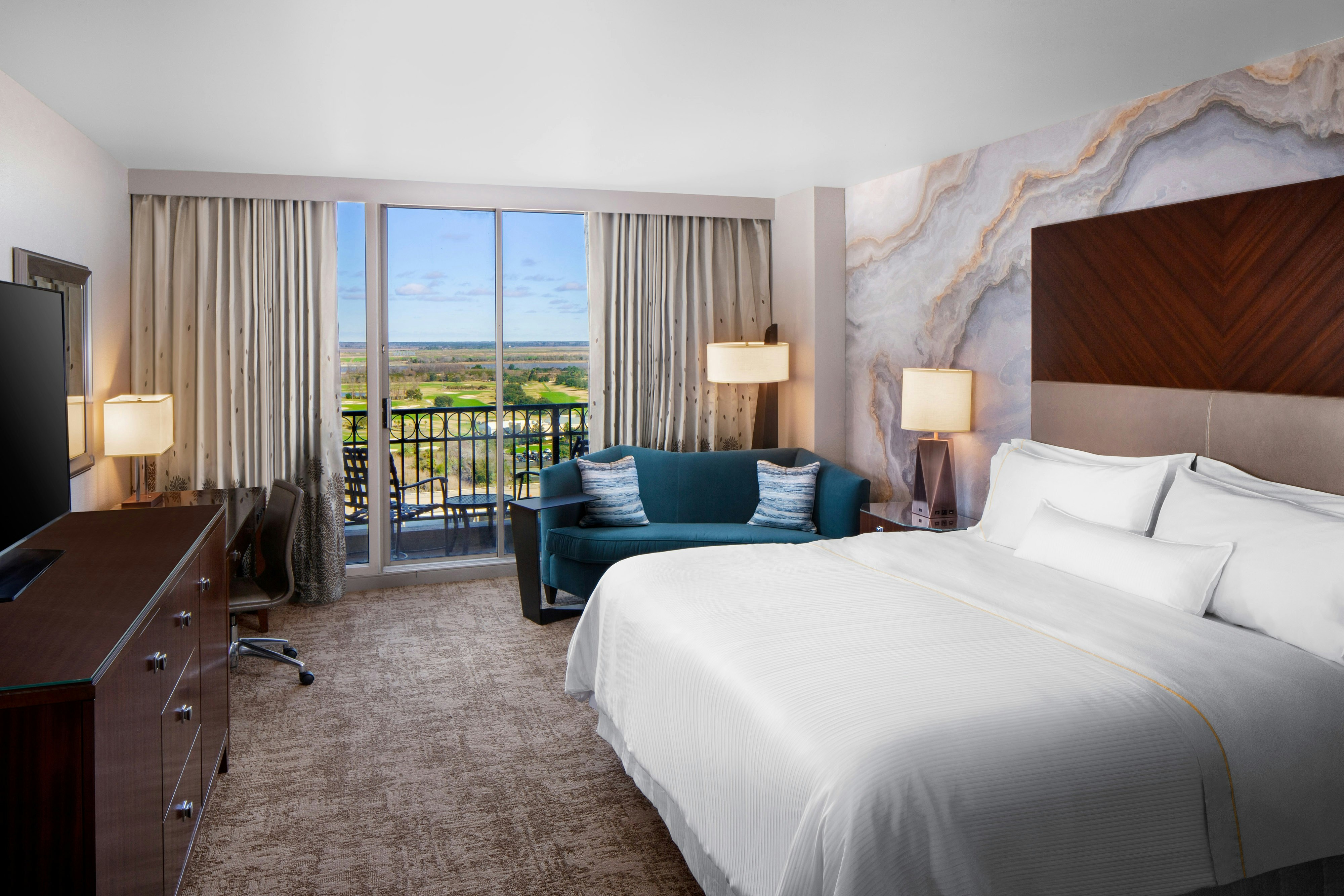 Room, Golf Course View