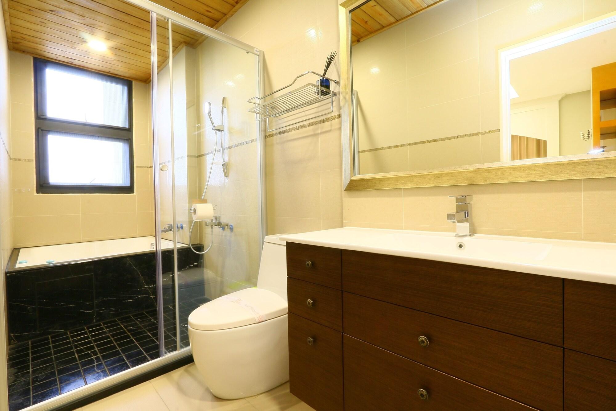 Creekside No 22 Bnb 46/49