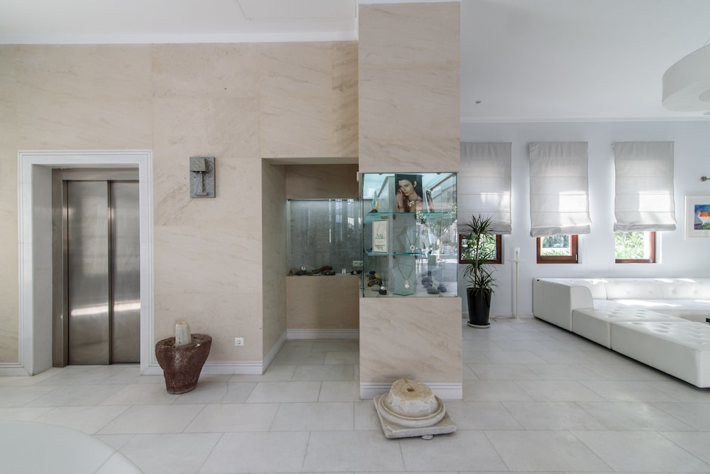 Lobby at La Mer Deluxe Hotel and Spa, SANTORINI