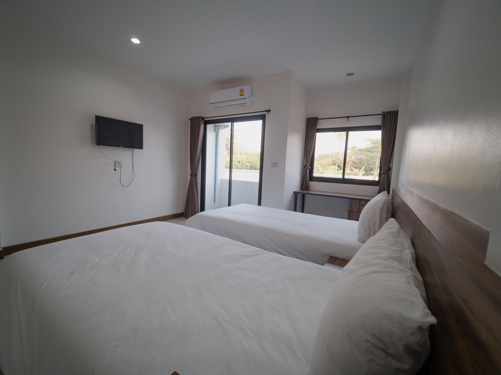 Pool, Double or Twin Bed