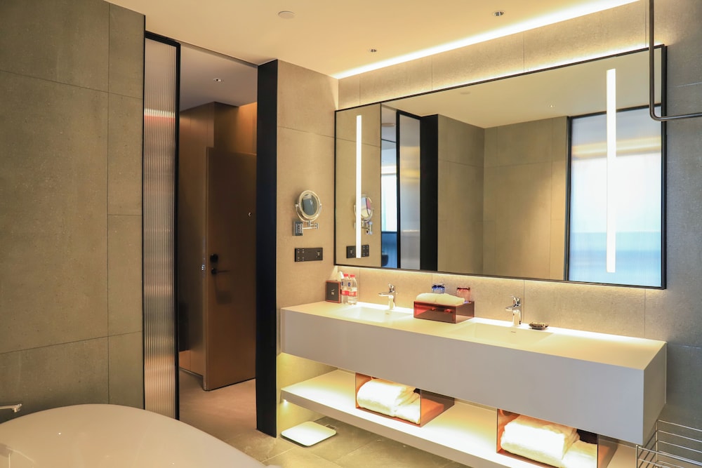 Novotel Dongguan Songshan Lake 53/57