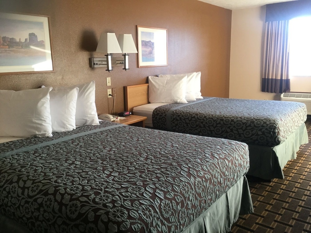 Days Inn by Wyndham Hurricane/Zion National Park Area 13/29