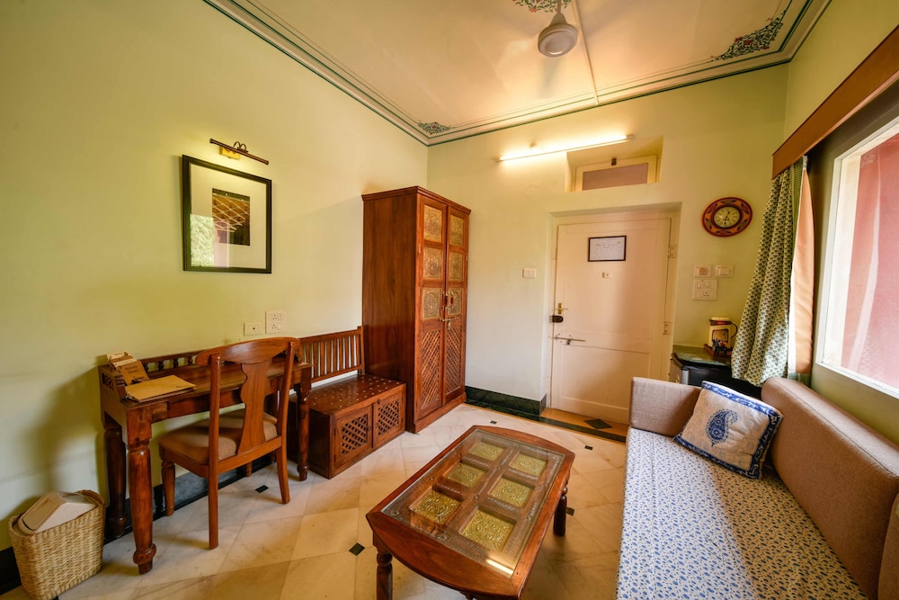 Hotel Arya Niwas 27/47