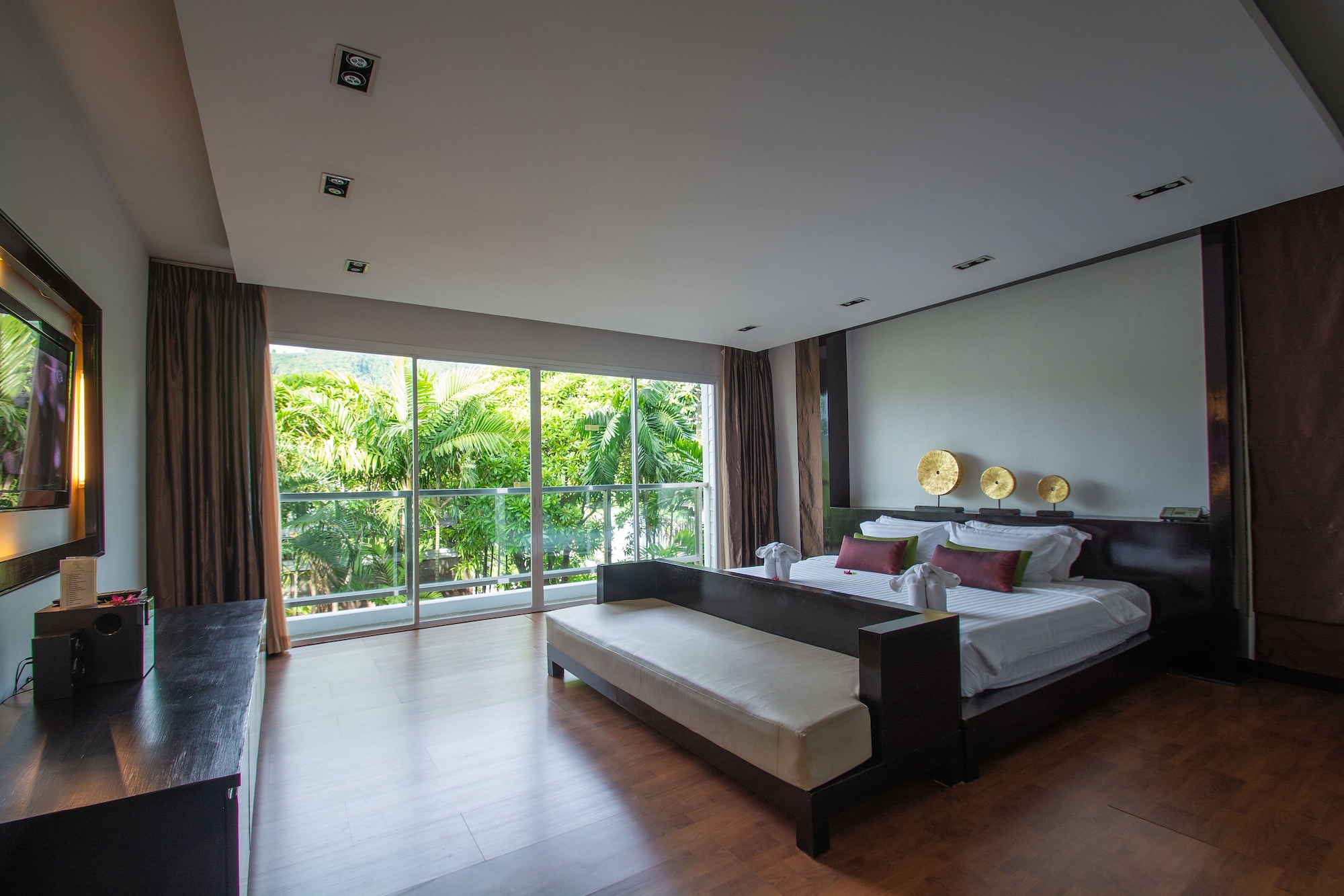 1 BEDROOM, VILLA, PRIVATE POOL