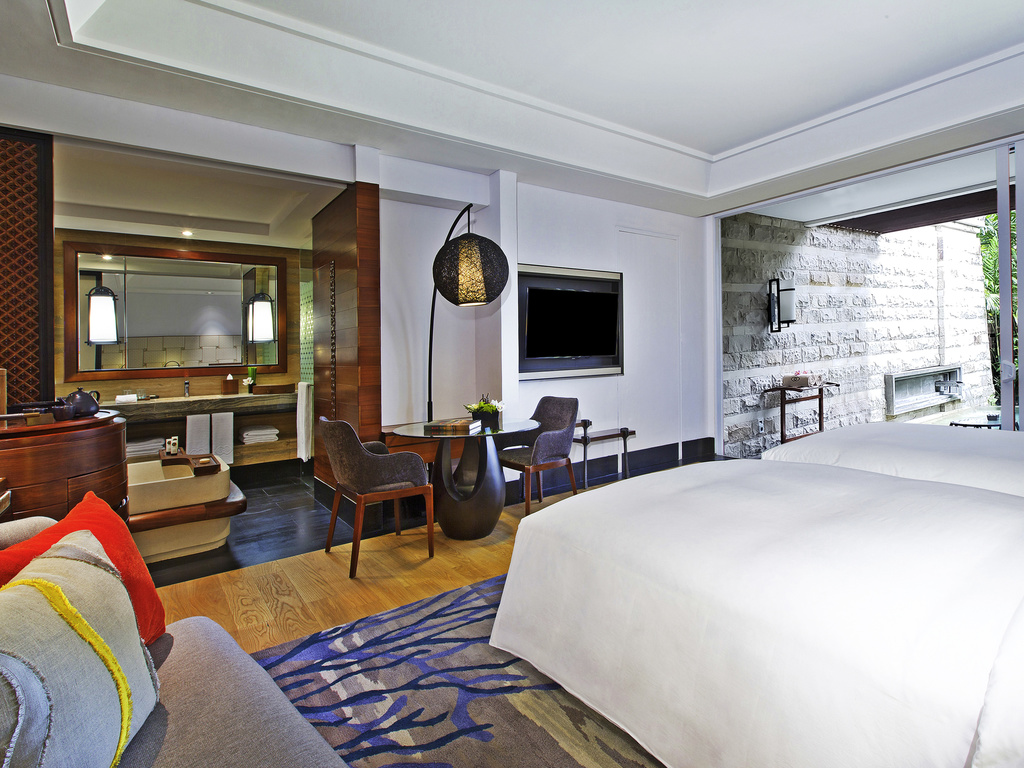 Luxury, Twin Beds, Plunge Pool