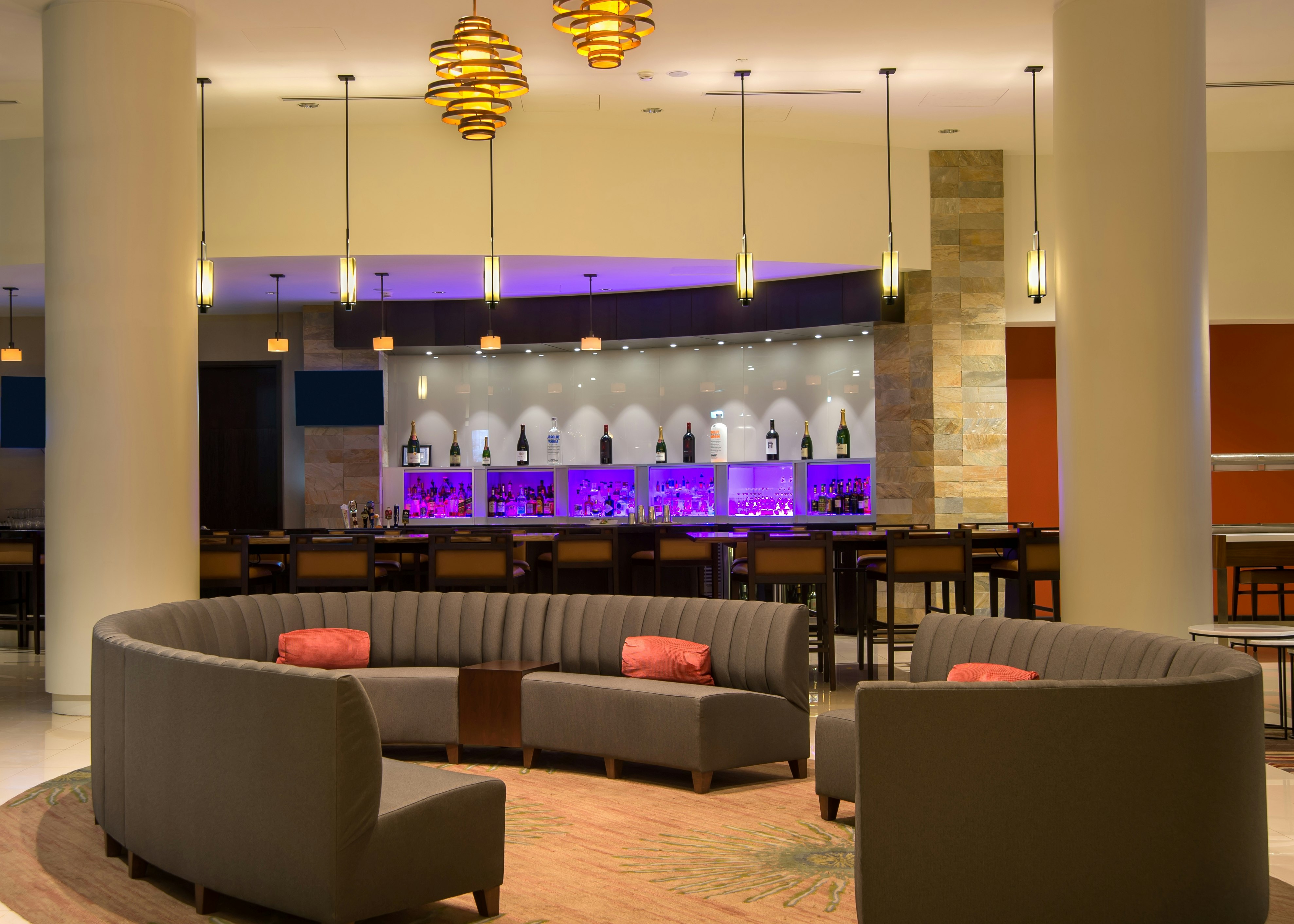 Hilton Albany 52/80