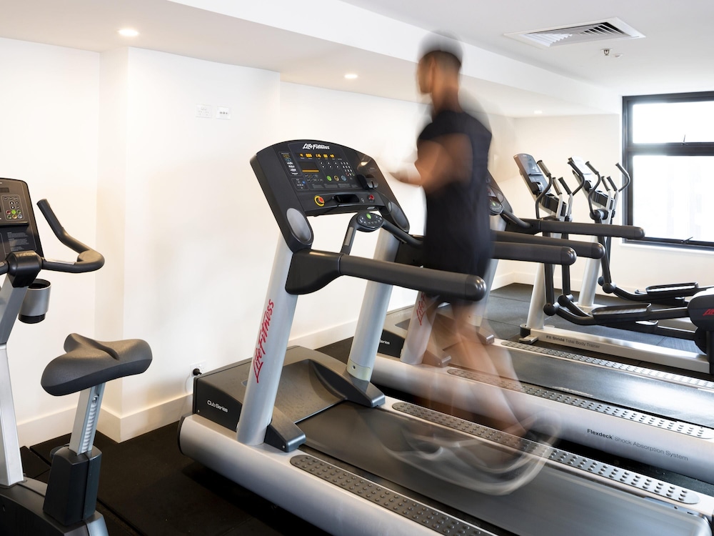 Novotel Sydney International Airport 42/72