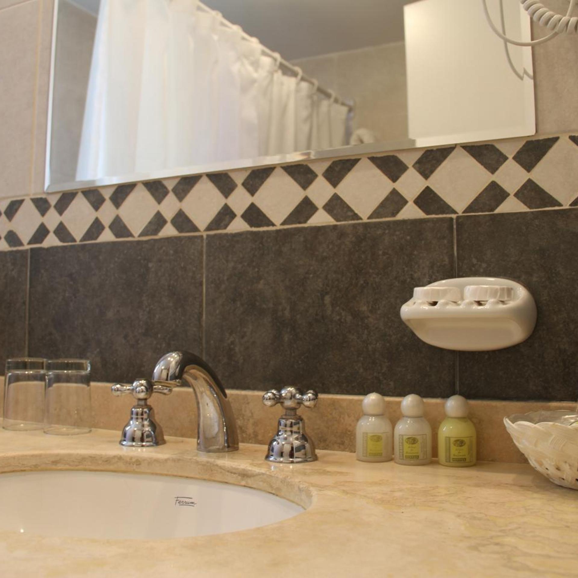 Altos de Balcarce Hotel 52/55