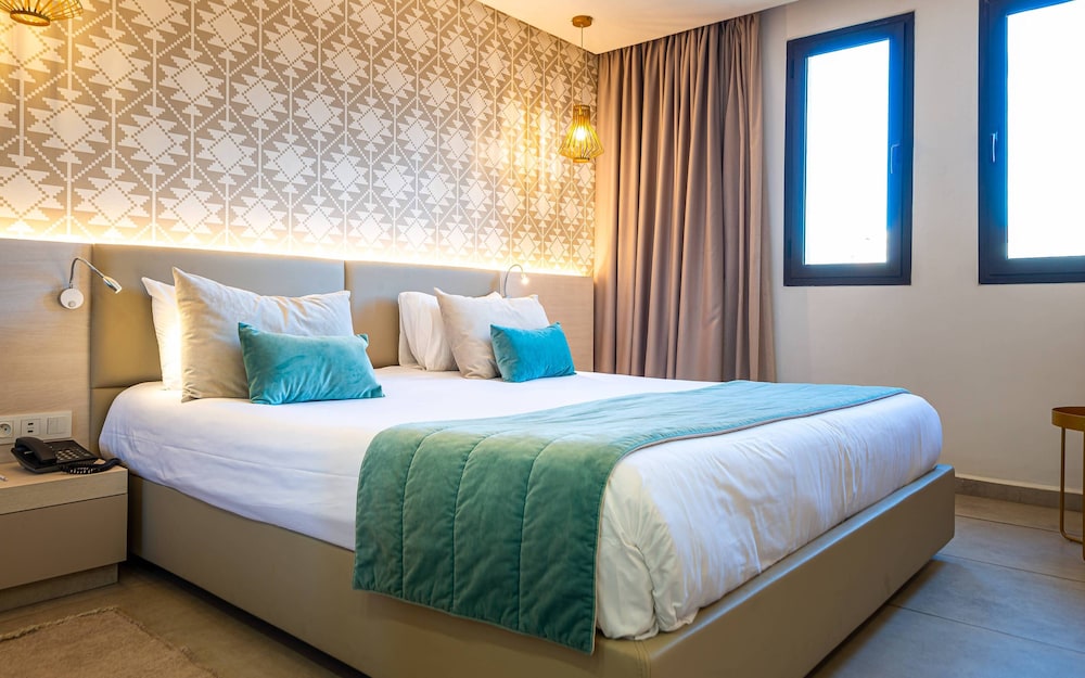 Medina Gardens - Adult only 17/73