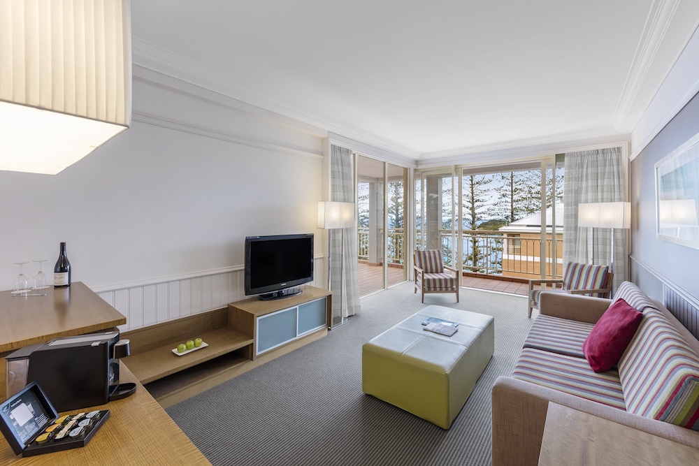 Crowne Plaza Terrigal 50/75