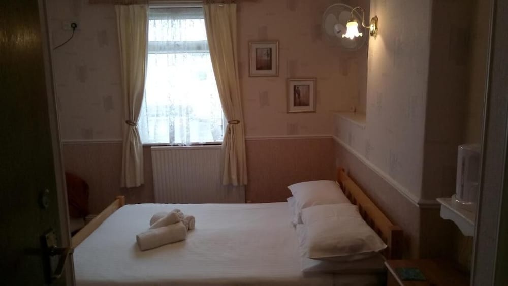 Brampton Guest House 13/50