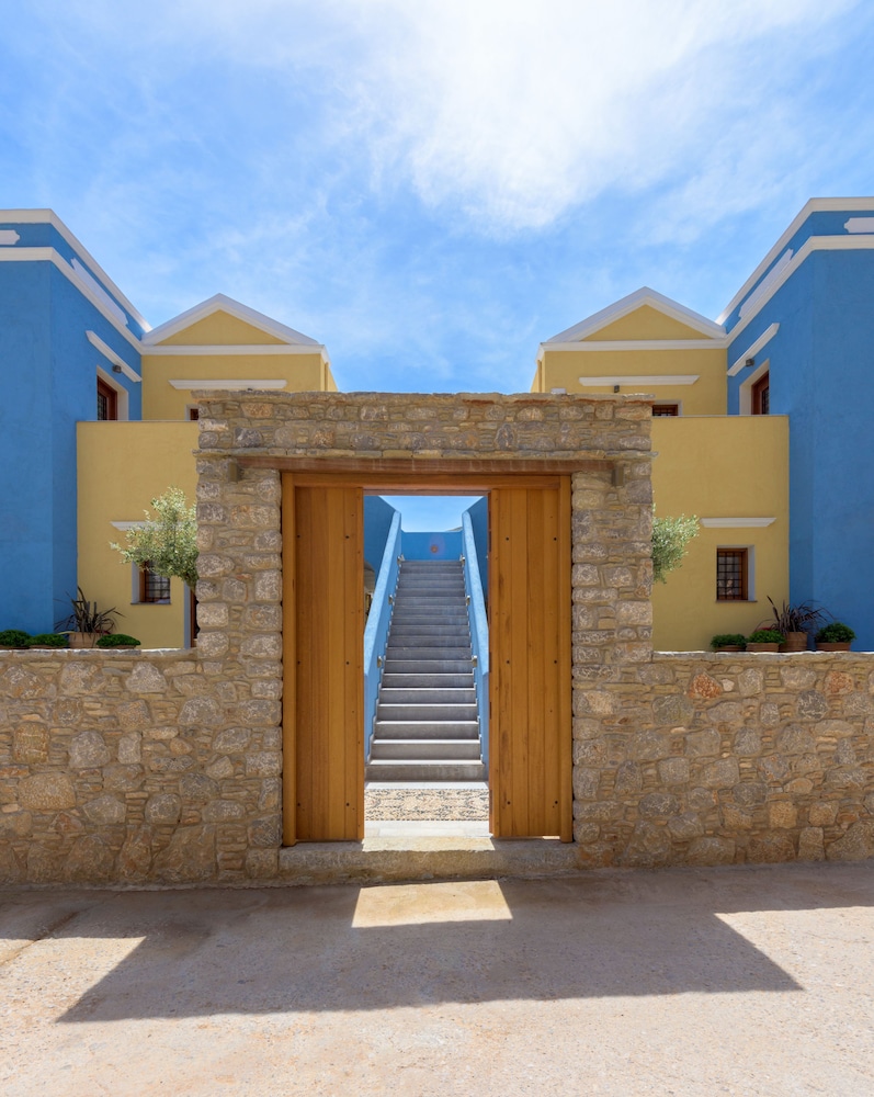 A Symi Residences 54/68