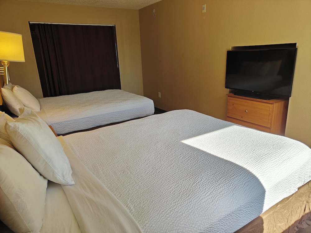 Hawthorn Extended Stay by Wyndham Irving DFW North 42/69