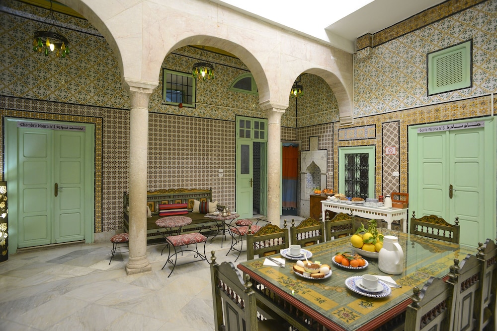Dar Ya Hostel 58/66