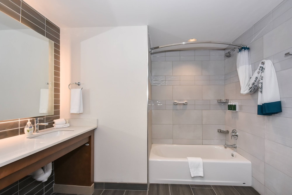 Residence Inn Myrtle Beach Oceanfront 9/44