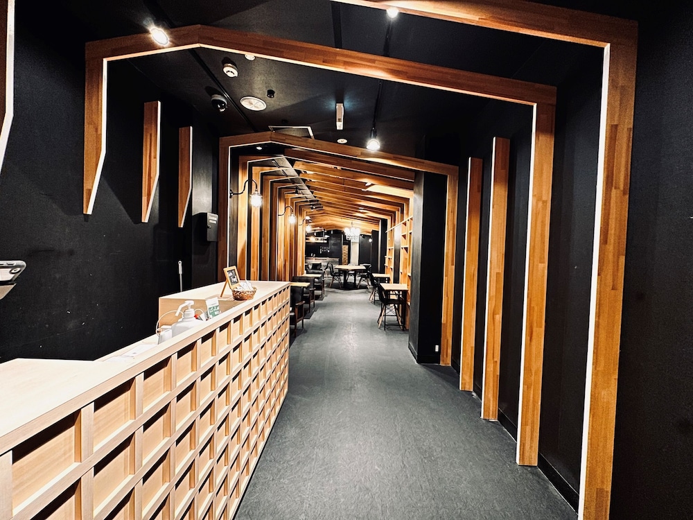 Namba Guesthouse HIVE - Hostel 7/65