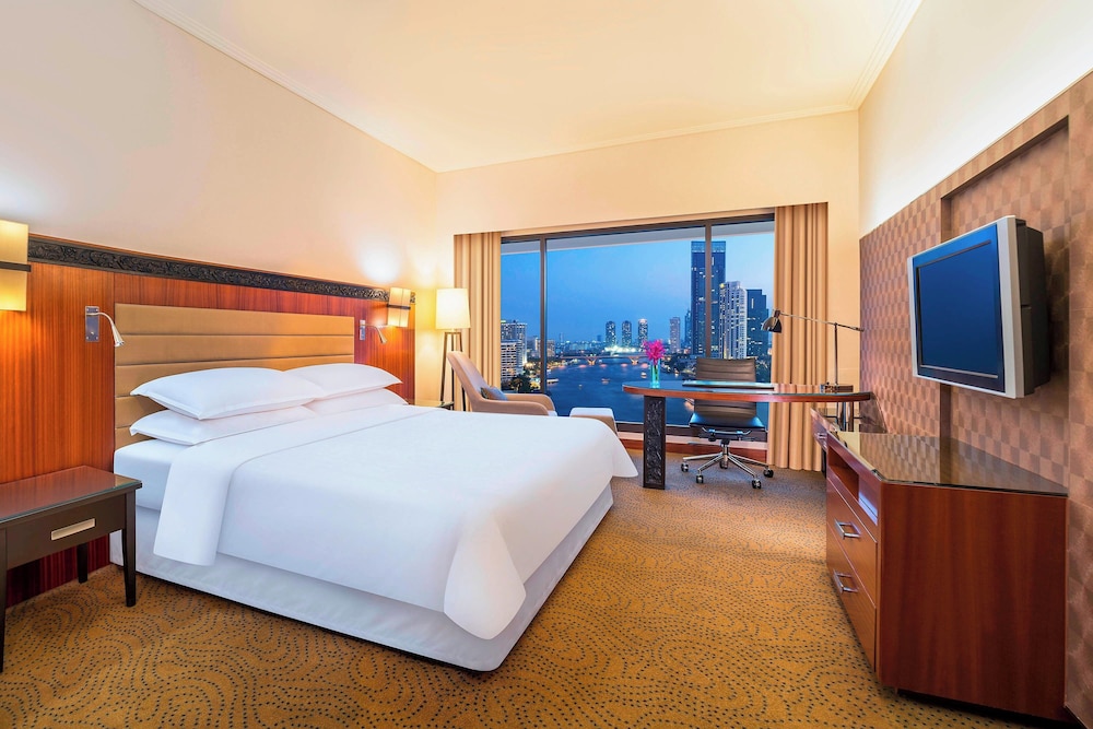 غرفة سوبيريور بسرير كينج بإطلالة على النهر، Royal Orchid Sheraton Riverside Hotel Bangkok 3/5