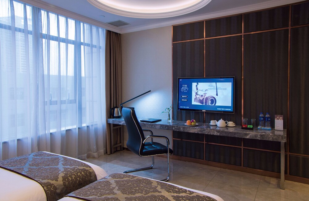 Zhong Tian Mayfair Hotel 39/56
