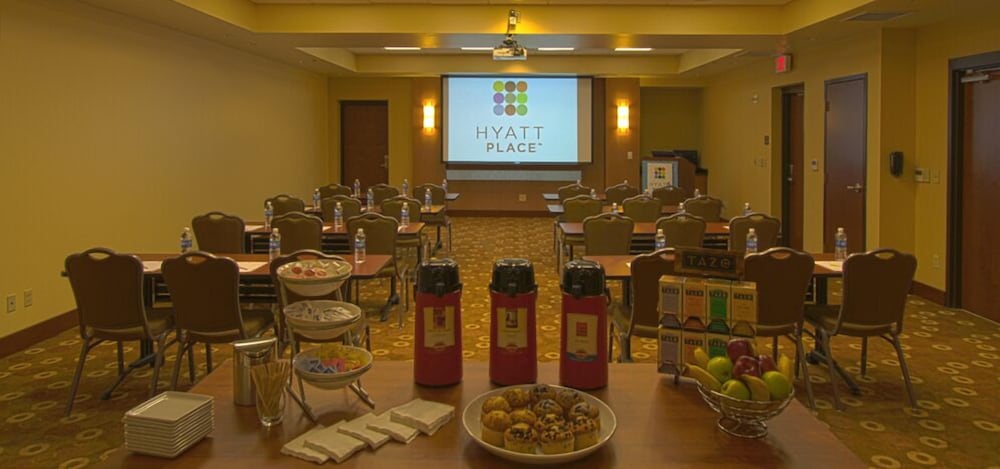 Hyatt Place Bethlehem 56/58