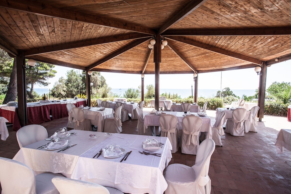 Hotel New Barcavela 38/50