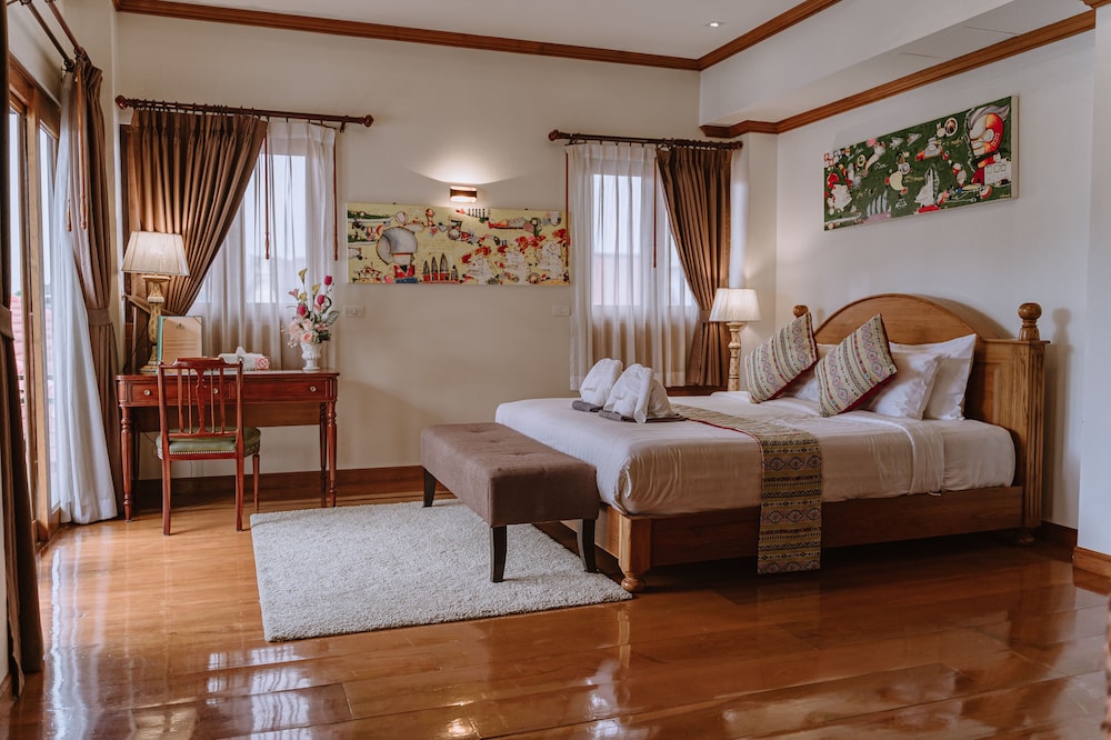 Baan Huen Phen 38/69