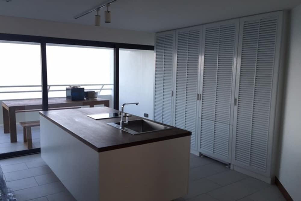 Yambay Hua Hin 3/23