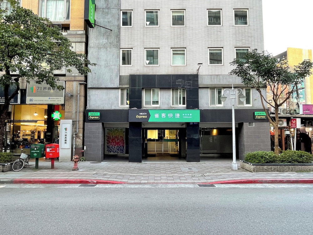 CHECK inn Express Taipei YongKang 35/45