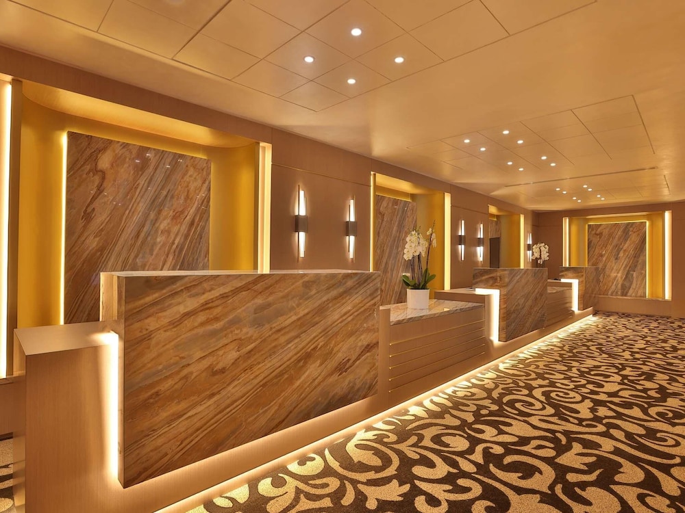 Movenpick Hotel Beirut 9/49