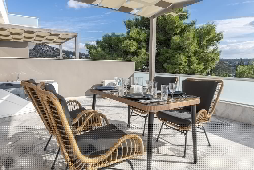 Athenian Riviera Hotel & Suites 6/72