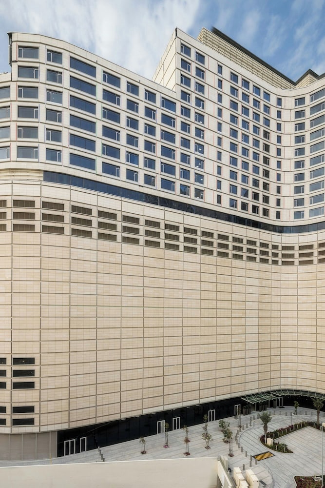 Marriott Executive Apartments Kuwait City 2/37