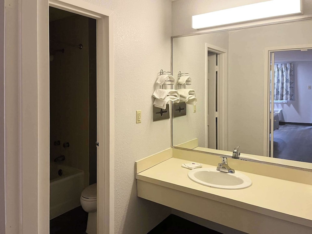 Motel6 Sandersville, GA 59/59