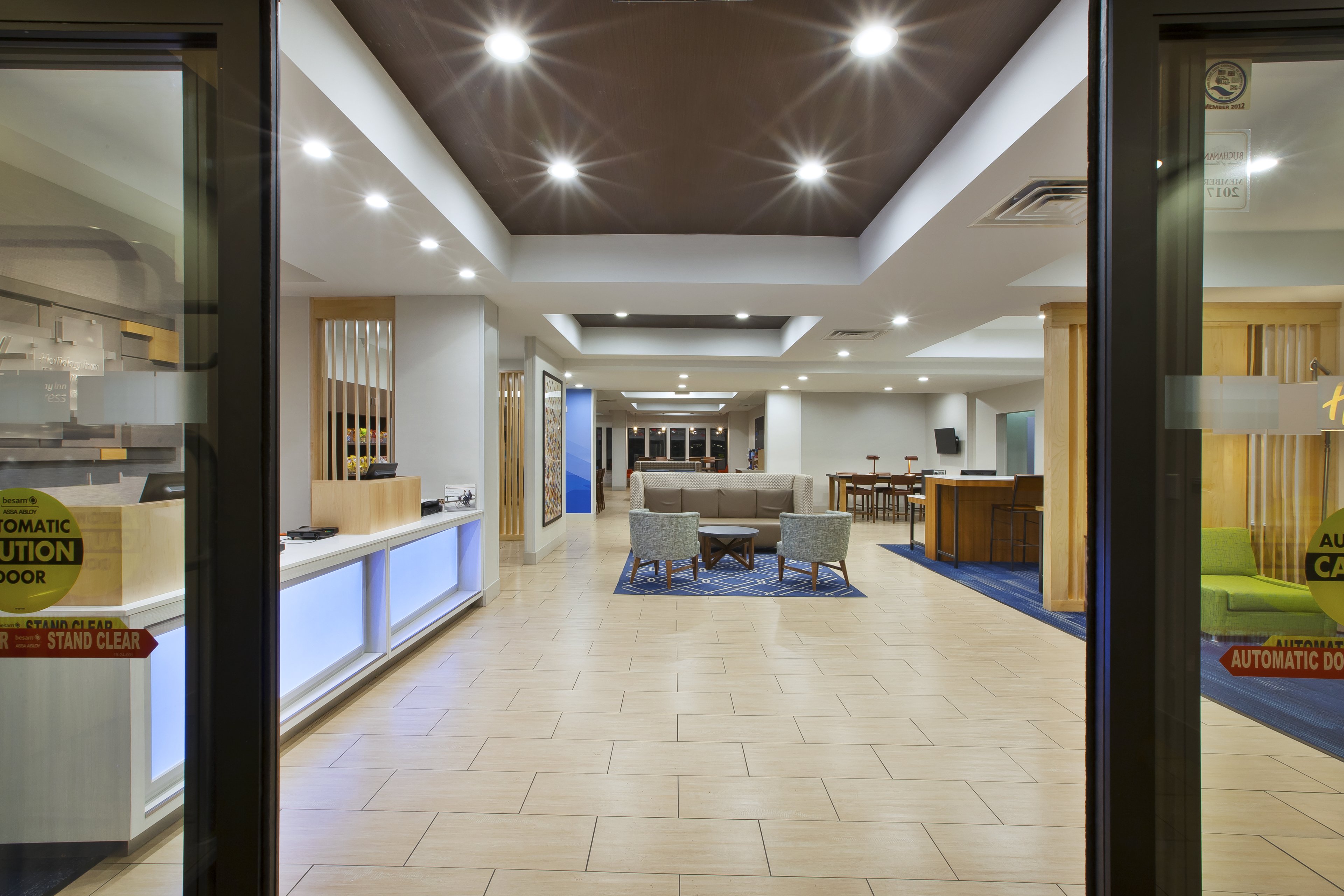 Holiday Inn Express Hotel Suites Niles 6/51