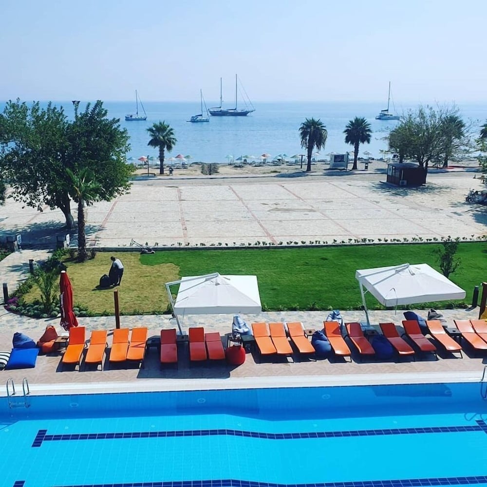 Dogruer Boutique Hotel & Spa 29/36