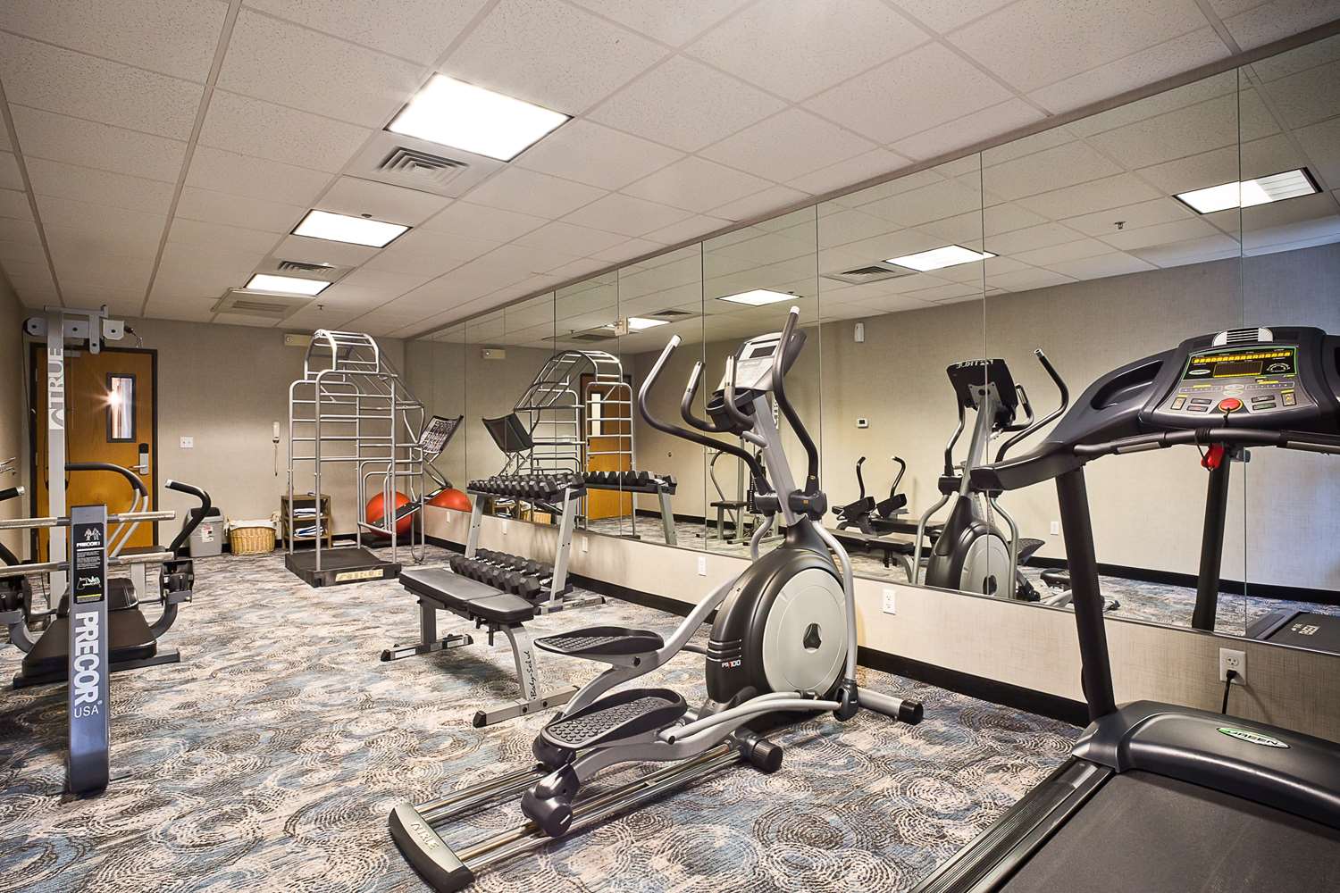 Hawthorn Suites By Wyndham Oakland/Alameda 26/50