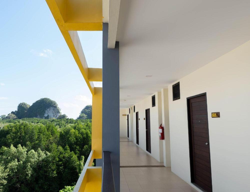 The Nest Residence 41/45