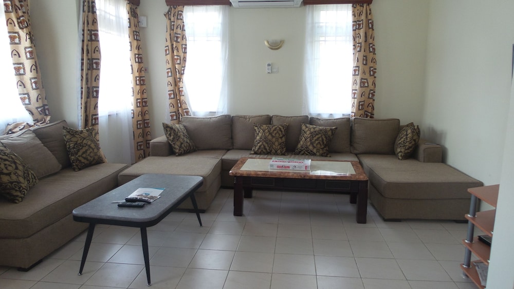 Mtwapa Holiday Home 25/50