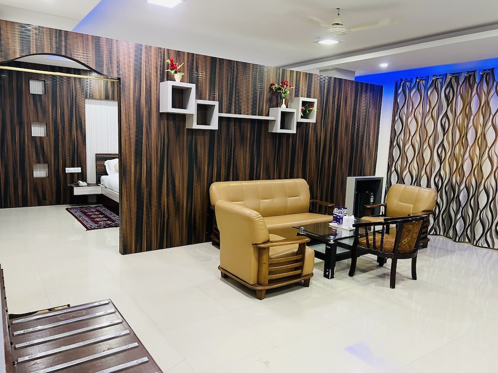BODHGAYA REGENCY HOTEL 37/50