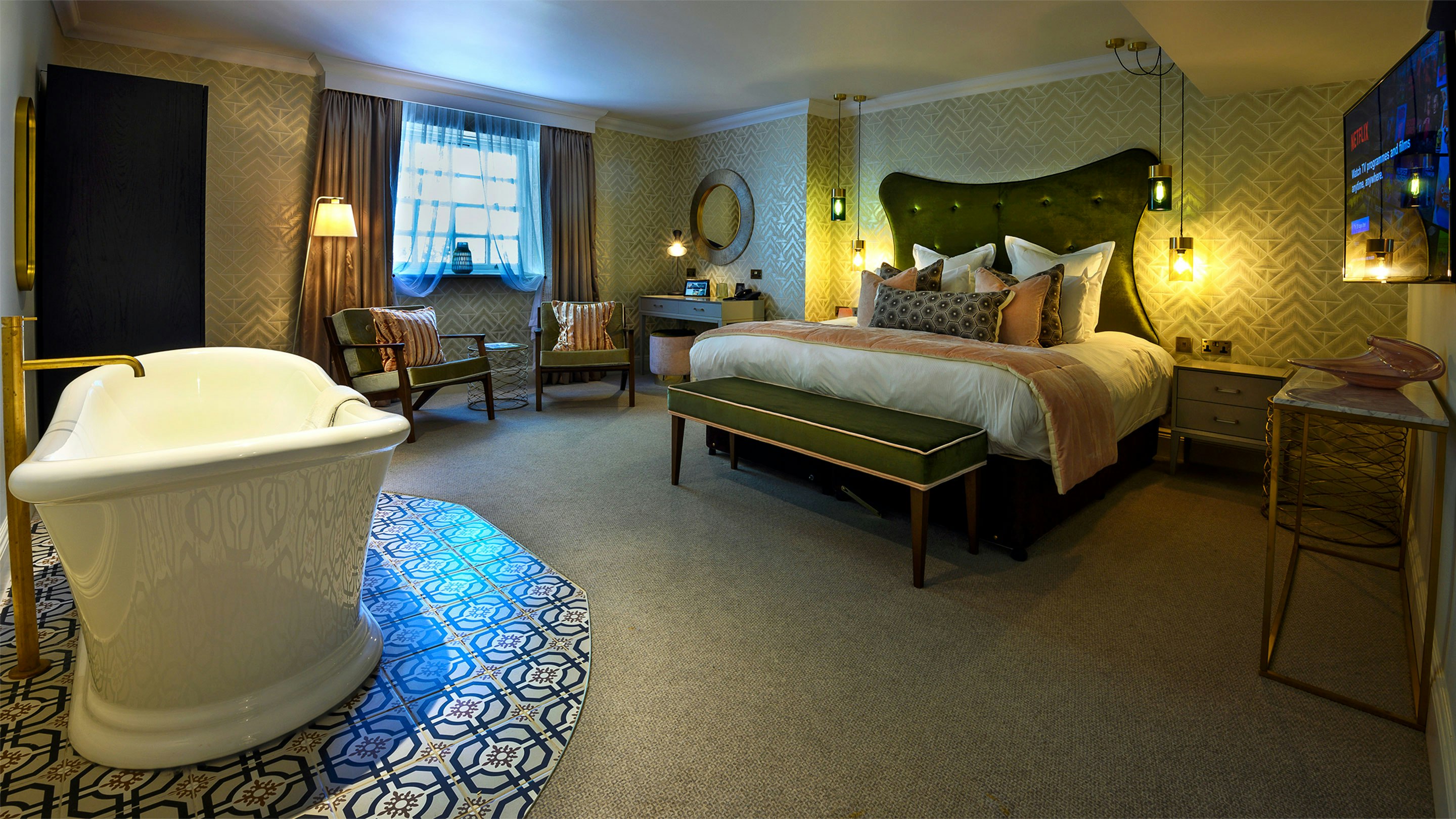 The Gonville Hotel 33/80