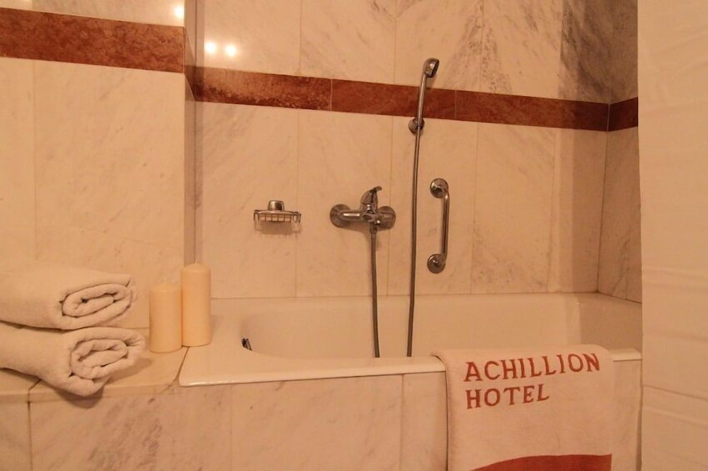 ACHILLION HOTEL 23/42