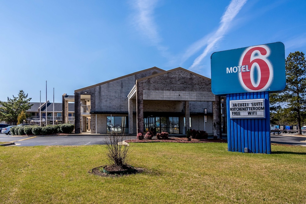 Motel6 Kenly, NC 33/41
