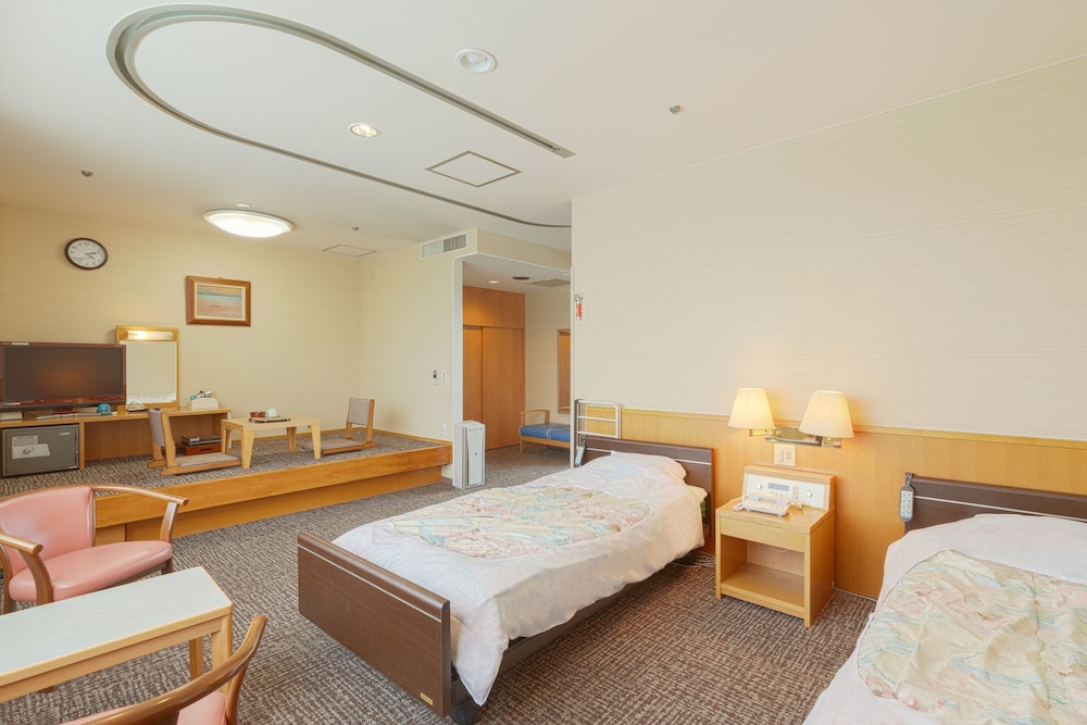 Kamenoi Hotel Yanagawa (ex Kanpo no Yado Yanagawa) 17/66