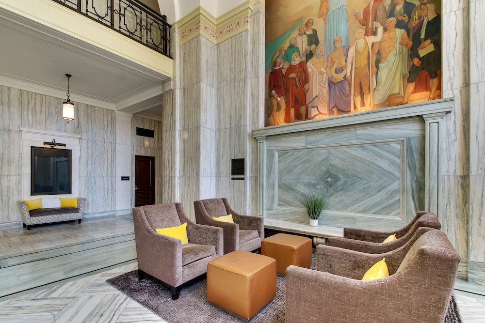 Drury Plaza Hotel Cleveland Downtown 30/50