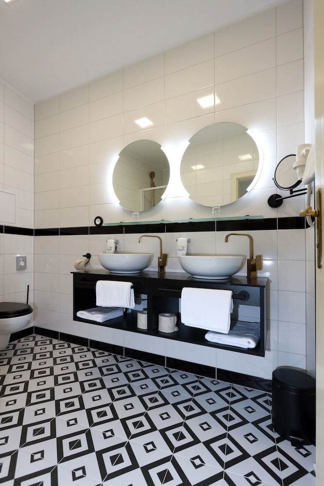 ASTORIA Hotel & Medical Spa, Depandance Wolker 56/71