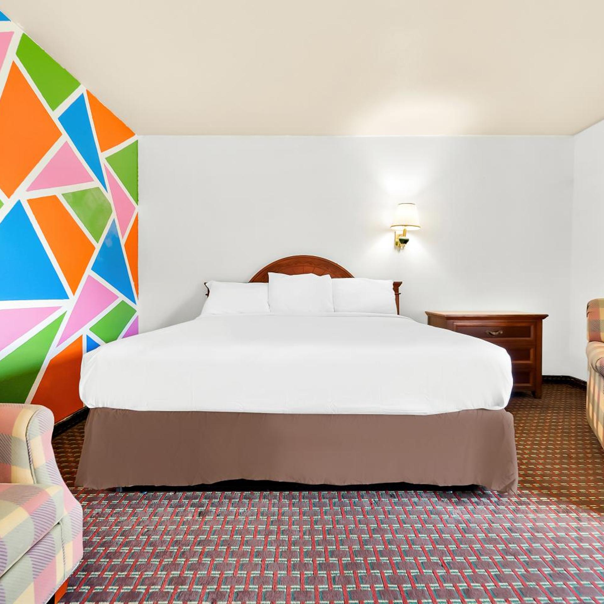 Capitol Inn and Suites 9/32