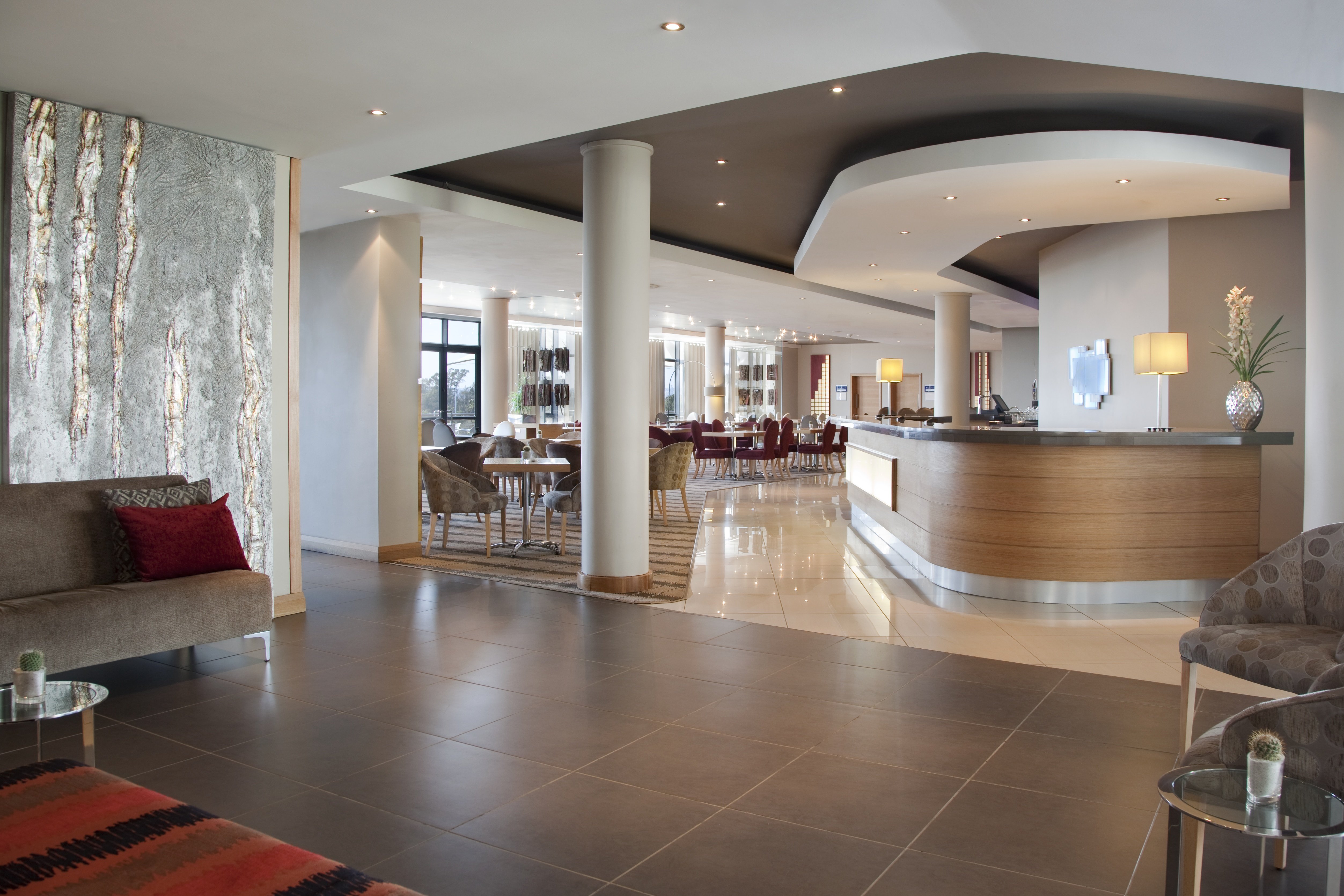 Holiday Inn Express Sandton-Woodmead 8/74