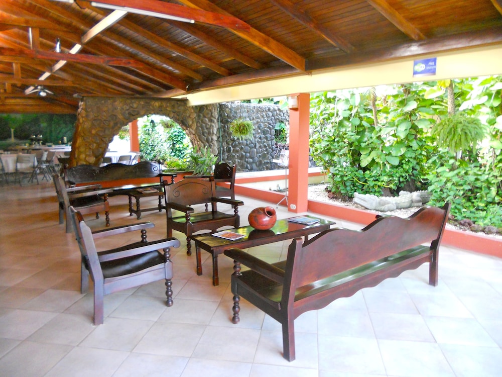 Las Espuelas Hotel 42/54