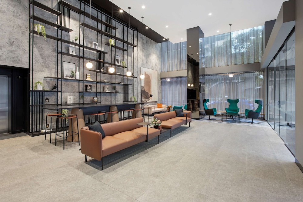 Travelodge Hotel Melbourne Docklands 44/61